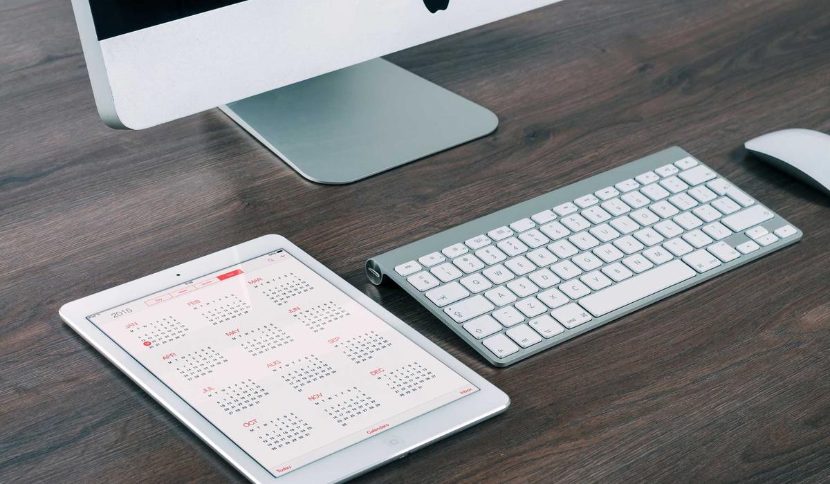 Inside building a simple archive: notes, examples and checks